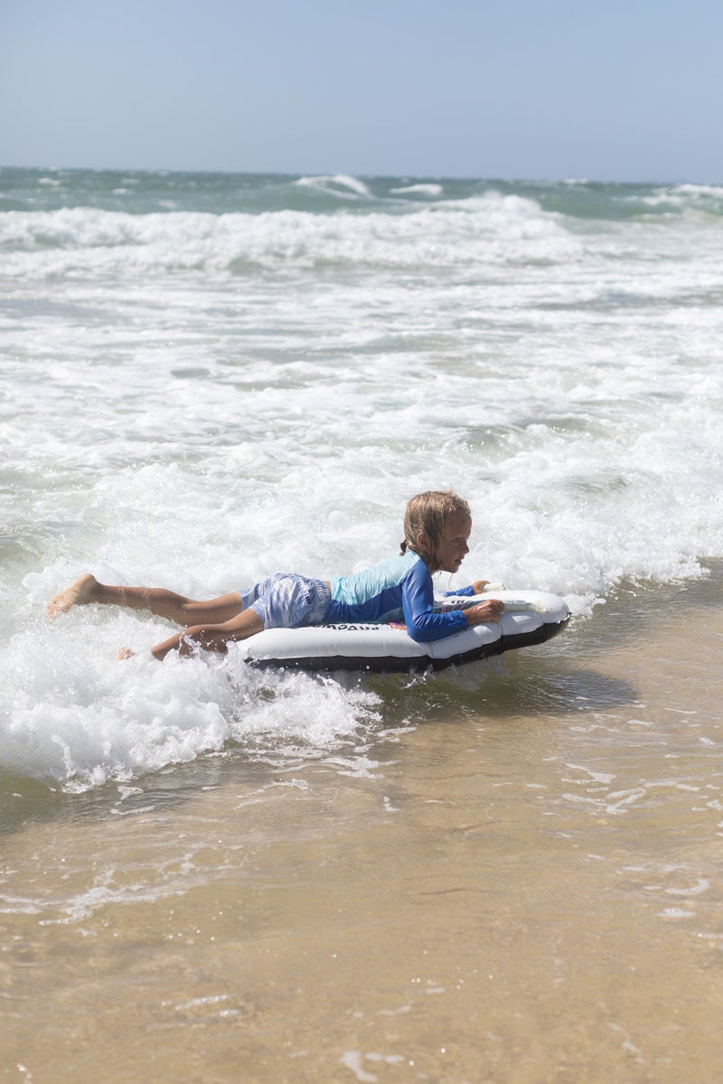 Sunnylife Kids Surf Mat, Shield Surf Chalk Design, Durable Inflatable Bodyboard for Beach & Pool, Lightweight & Easy to Carry, Fun Water Toy for Children & Beginners - Image 4