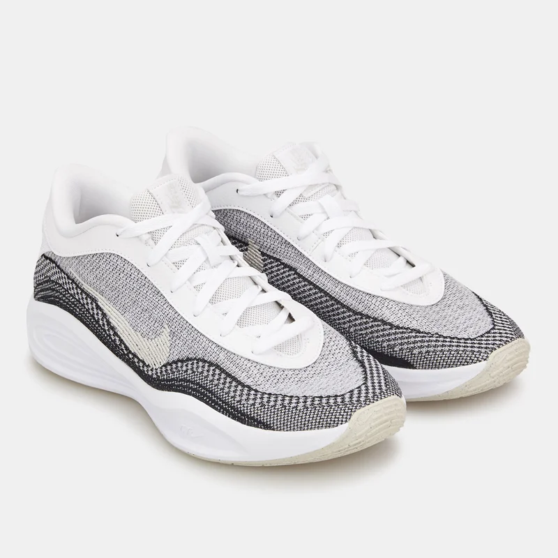 نايكي أحذية كرة السلة للرجال أكاديمية جي تي هاستل