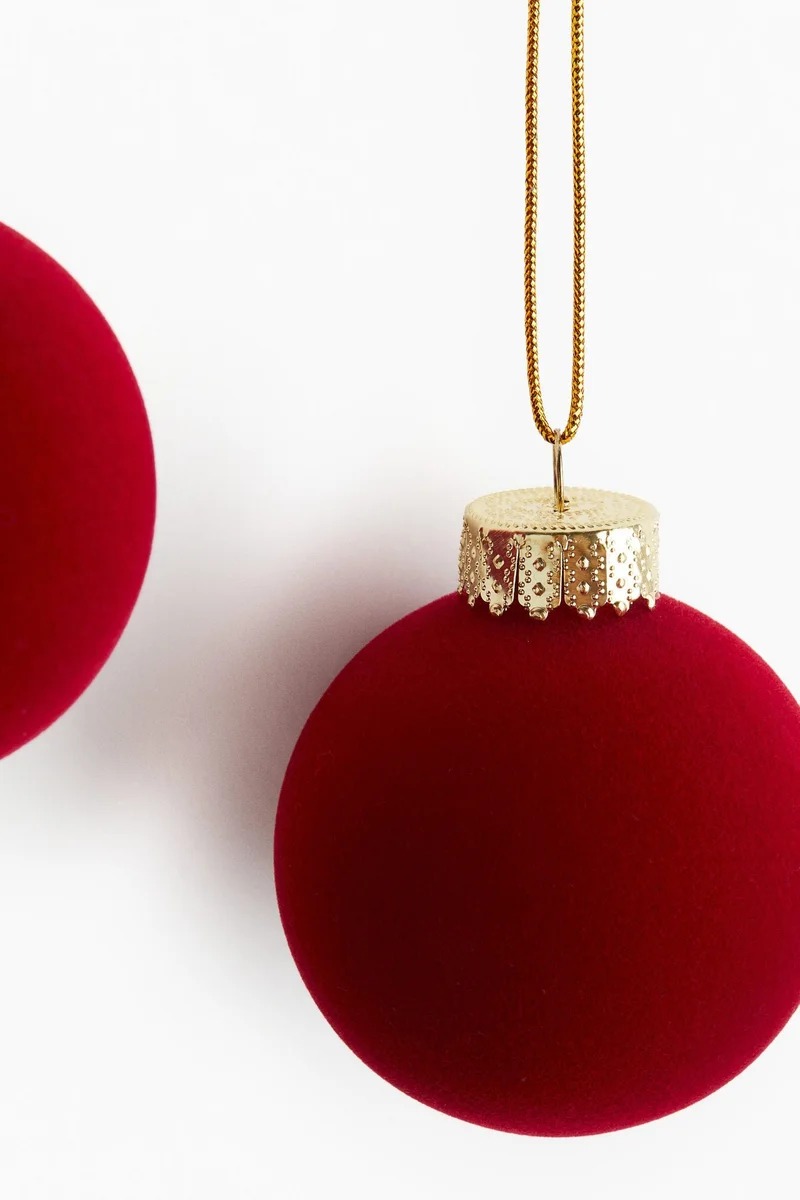 H&M Flocked bauble