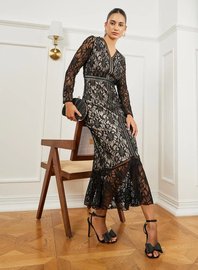 Styli Black Lace Ruffled Hem Maxi Dress