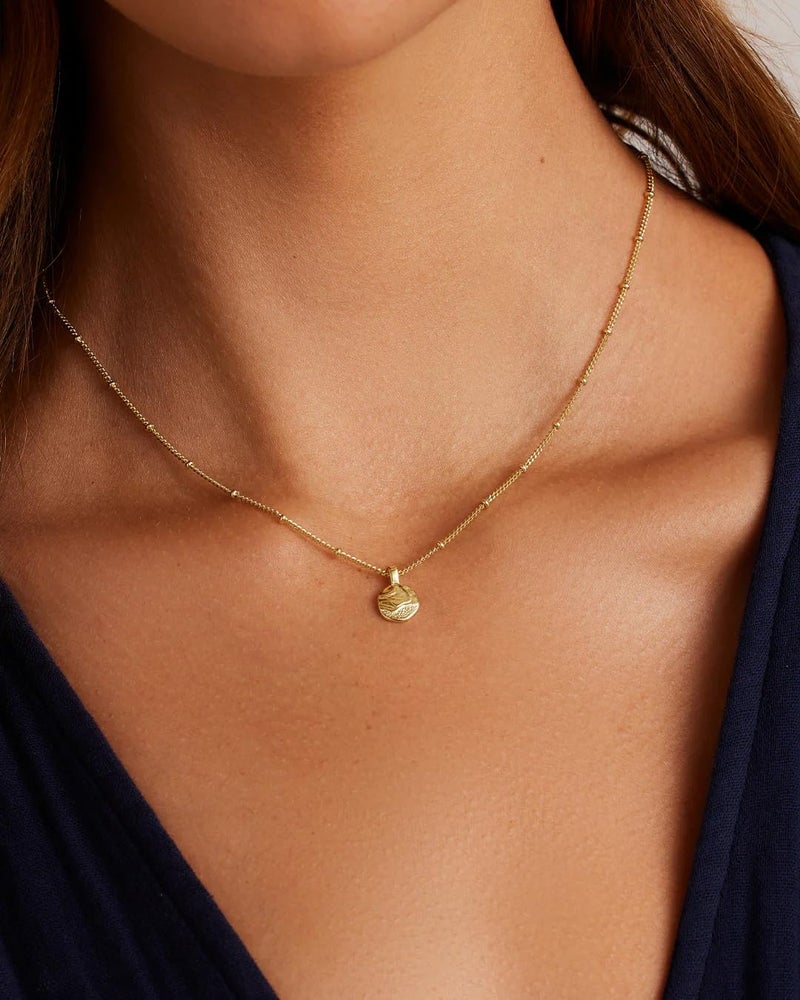 gorjana - Shorebreak Necklace 16 inch - 18k Gold Plated Brass - Ocean-Inspired Design- Versatile Layering Piece - Perfect for Daily style - Image 3