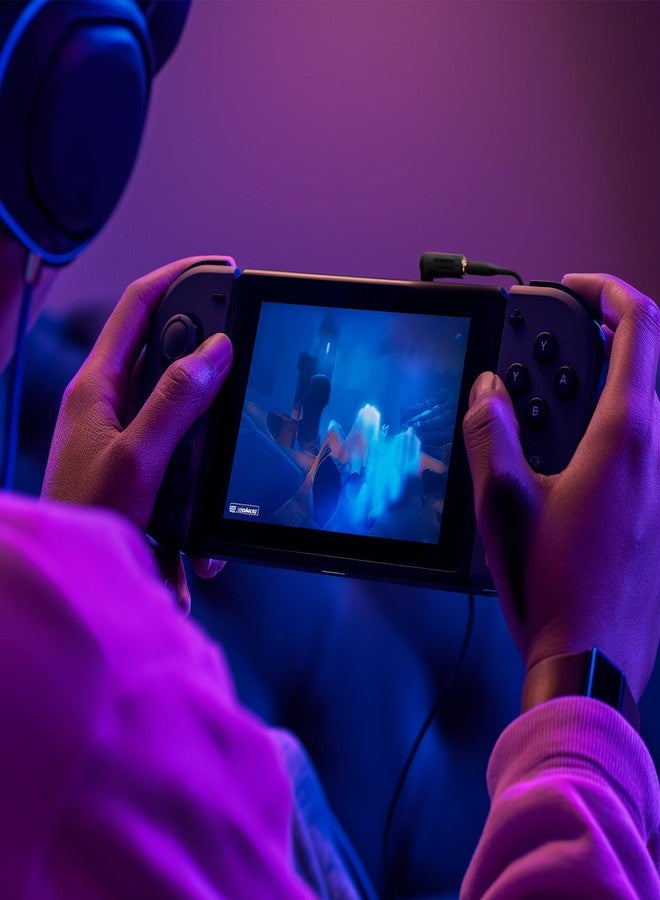 Cable Matters 2-Pack TRRS Right Angle 3.5mm Adapter in Black (3.5mm Right Angle Adapter, 90 Degree Audio Converter) - Image 4