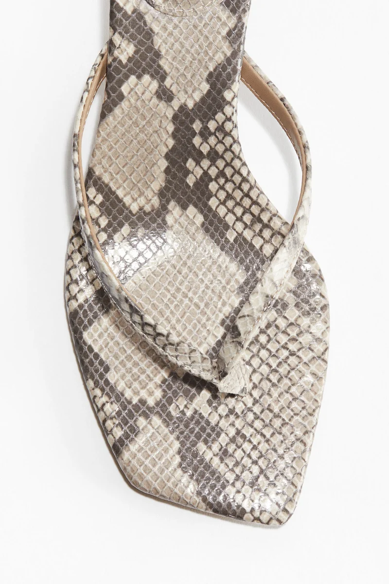 اتش اند ام Kitten-heeled sandals