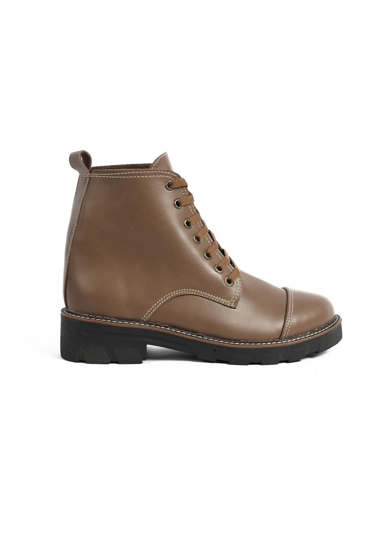 Zahwa Saifty Leather  - Image 1