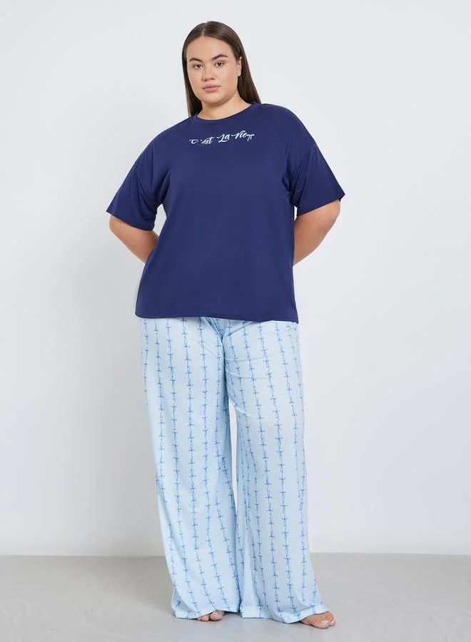 Styli Styli Plus Slogan Dropped Shoulder T-Shirt and Pyjama Set