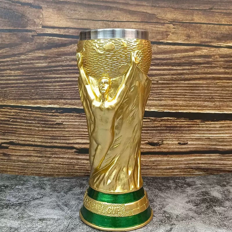 كوب بيرة على شكل كأس العالم 2026 – كأس منحوت من الراتنج الملون – هدية تذكارية لمشجعي كرة القدم وديكور منزلي – هدية رياضية فاخرة - Image 3