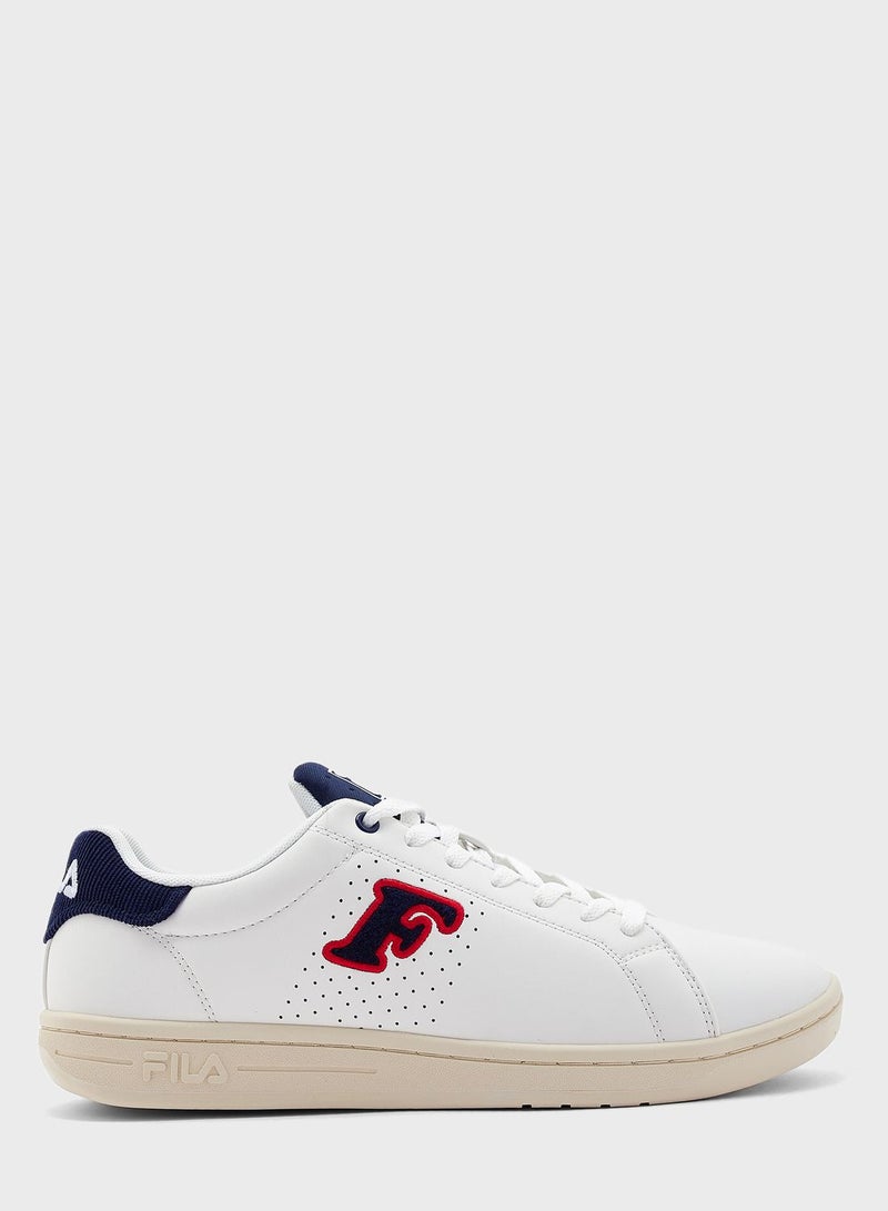 فيلا سنيكرز كاجوال كروسكورت - Image 1