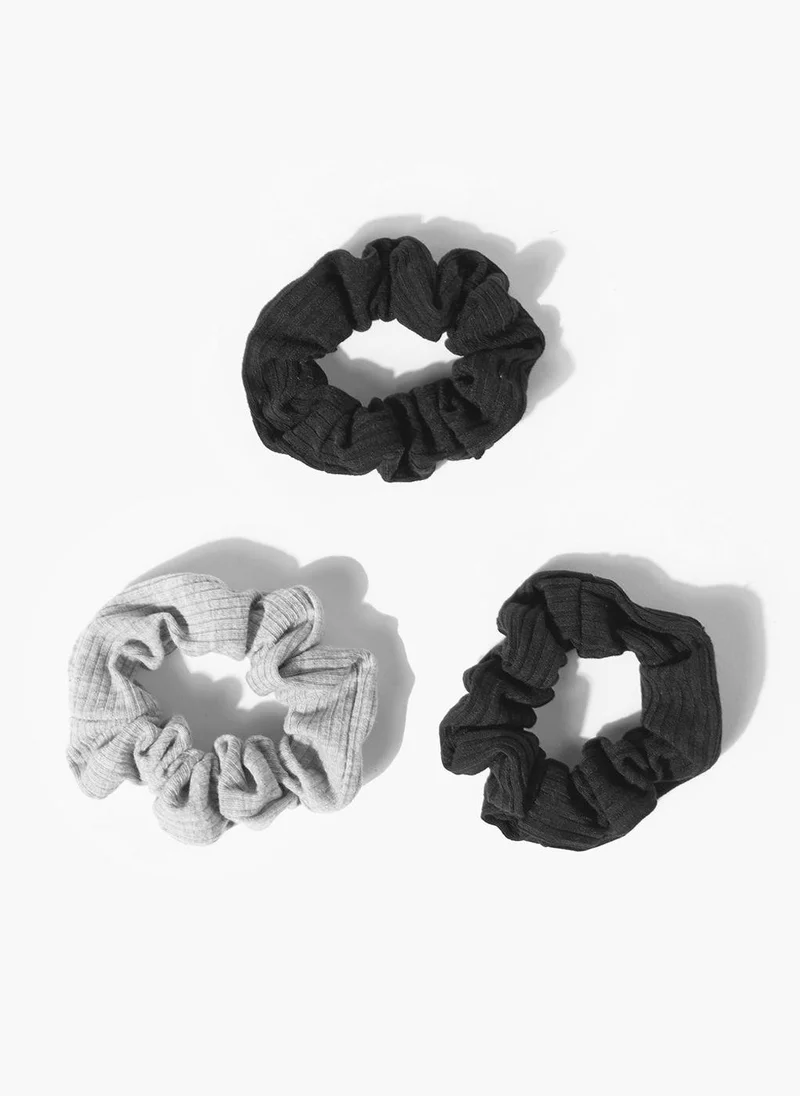 Matalan 3 Pack Black Jersey Scrunchies