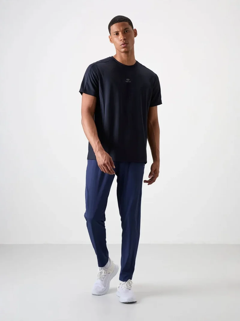 تومي لايف TOMMY Men's Straight-leg Seamless Sweatpants