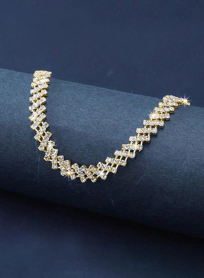 Styli Gold Embellished Link Necklace - Image 5