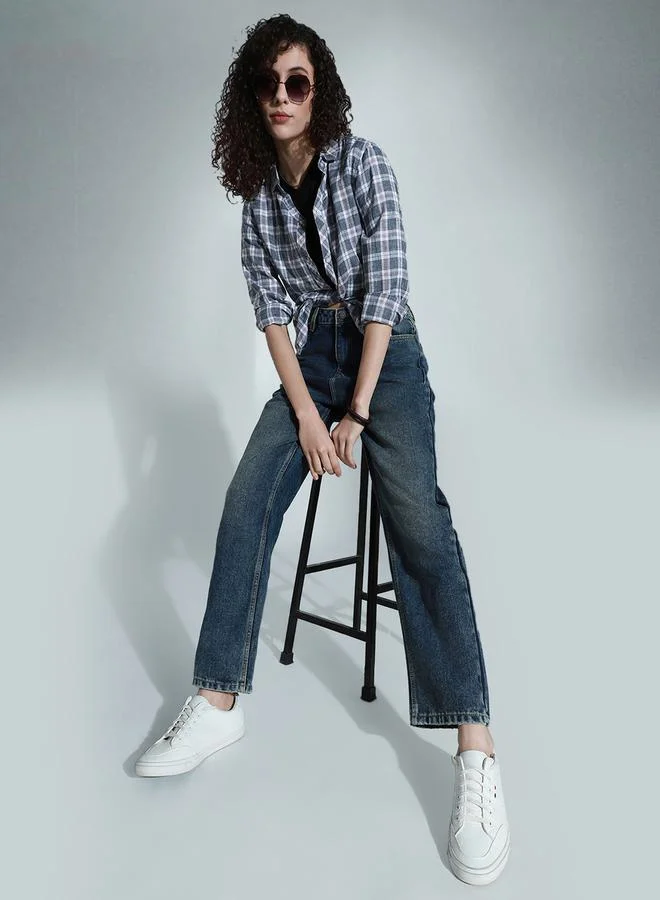 هاي ستار Light Wash Mid Rise Relaxed Fit Jeans by Styli