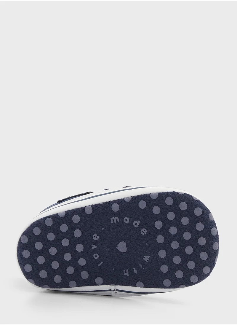 مذركير Infant Velcro Low Top Sneakers