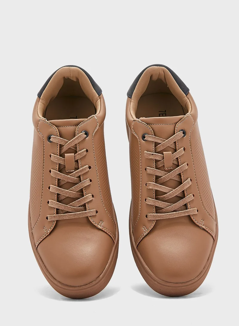 Seventy Five Perforated Casual Lace Up