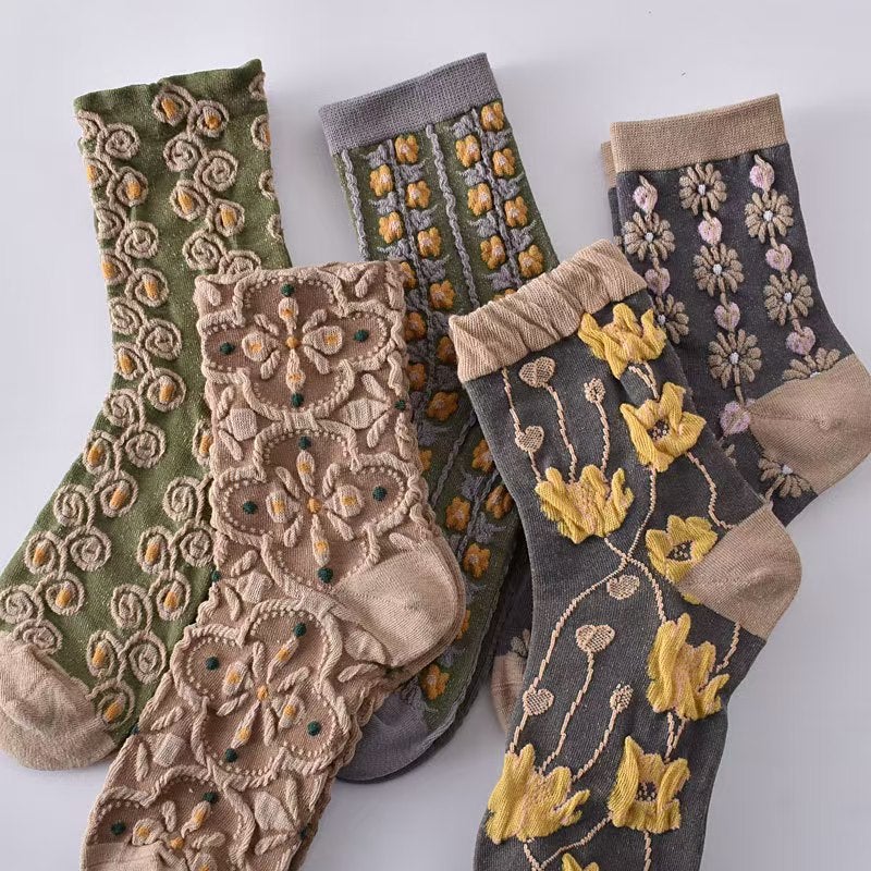 جوارب نسائية قطنية بطول منتصف الساق بنمط زهري عتيق، بلون بني قهوي وطراز بلاطي، جوارب كاجوال مسامية لفصل الخريف والشتاء - Image 2