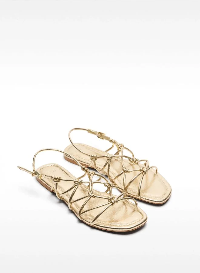 PARFOIS Flat Sandals With Crossed Straps And Knots