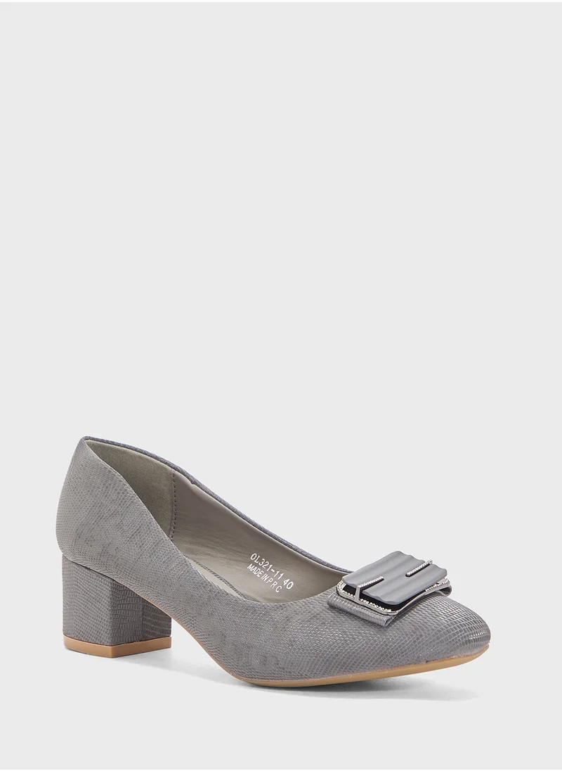 بيتك ستيبس Low Block Heeled Pump