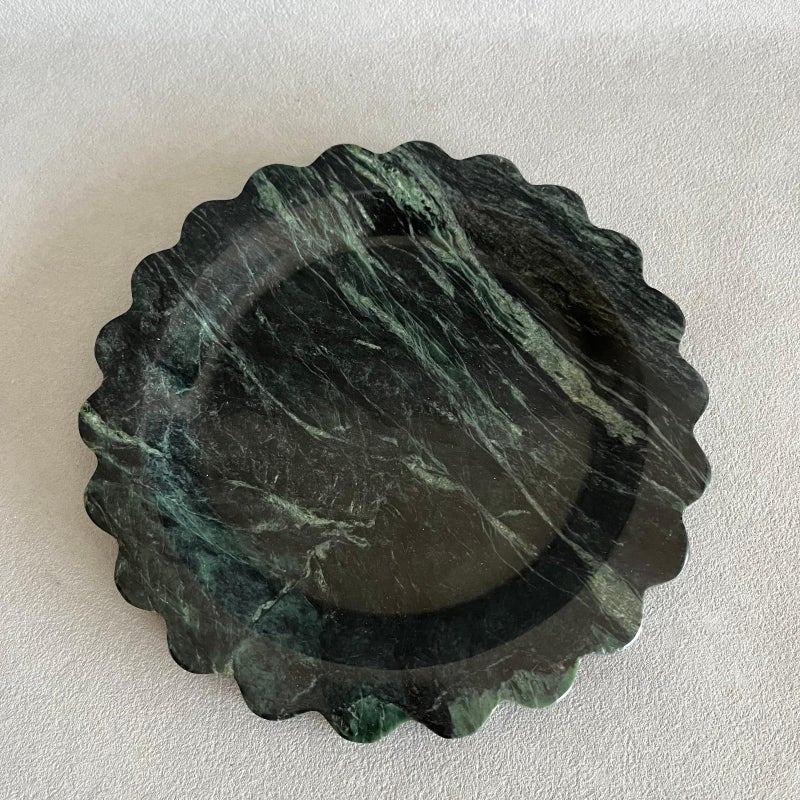 SAIDKOCC Travertine Marble Scalloped Tray Round Wave Tray Small Serving Platter for Counter, Bathroom, Kitchen, Nightstand, Jewelry Ring Dish Holder (White Dark Green) - Image 1