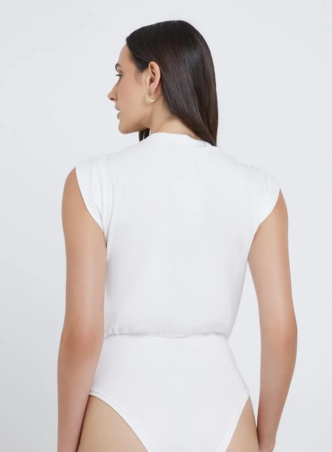 Styli Styli Solid Round Neck Sleeveless Plain Bodysuit