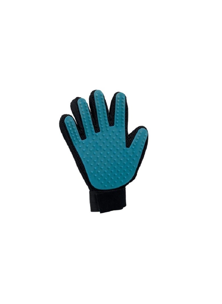 Trixie Fur Care Glove For Dogs & Cats - Image 2