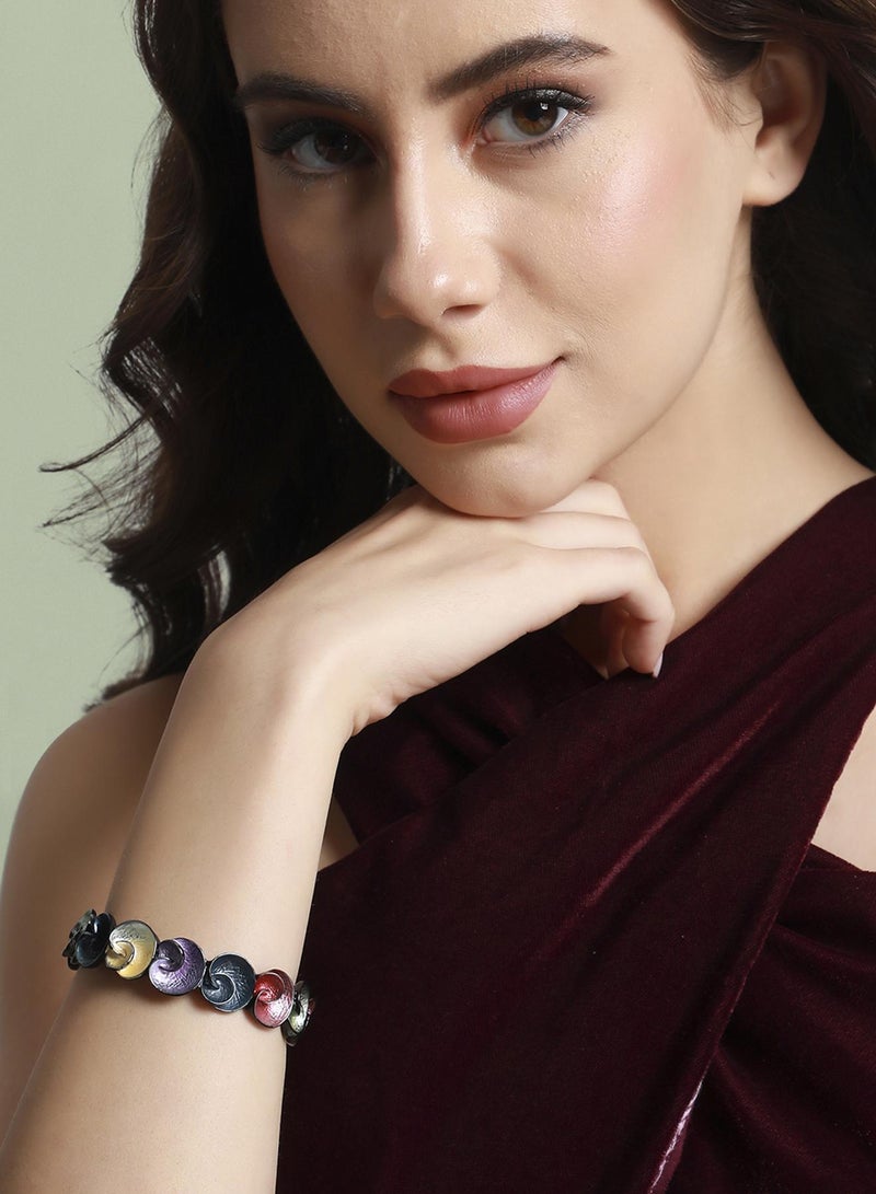 SOHI Metallic Swirl Artificial Bracelet Jewellery - Image 3