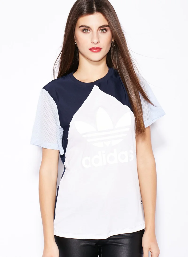 adidas Originals Helsinki Authentic T-Shirt
