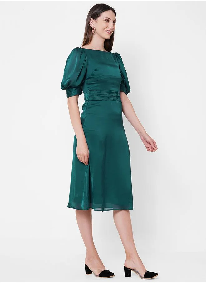 ميش Boat Neck Chiffon Midi Dress with Puff Sleeve by Styli
