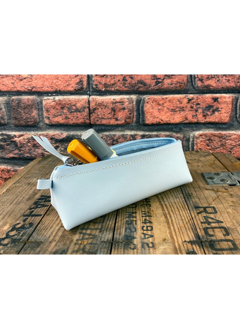 Südor - Mona Lisa Soft Leather Stylish Triangle Pen Holder Cloud Blue - Image 1
