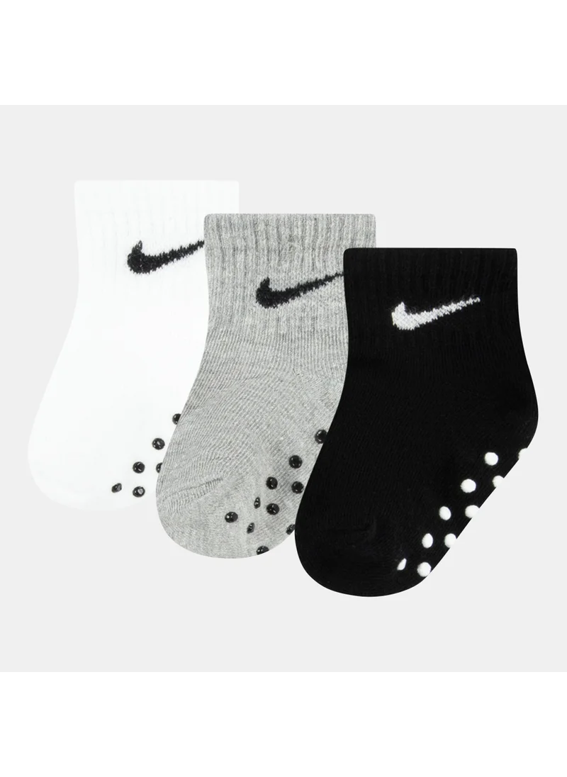 Nike Kids' No-Slip Gripper Ankle Socks (3 Pack)