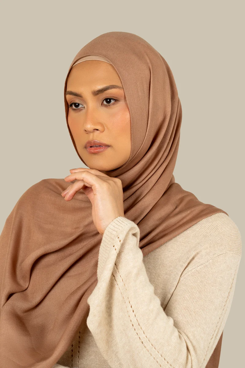 سيلكروز حجاب مودال تويل بلون الخدود الناعم