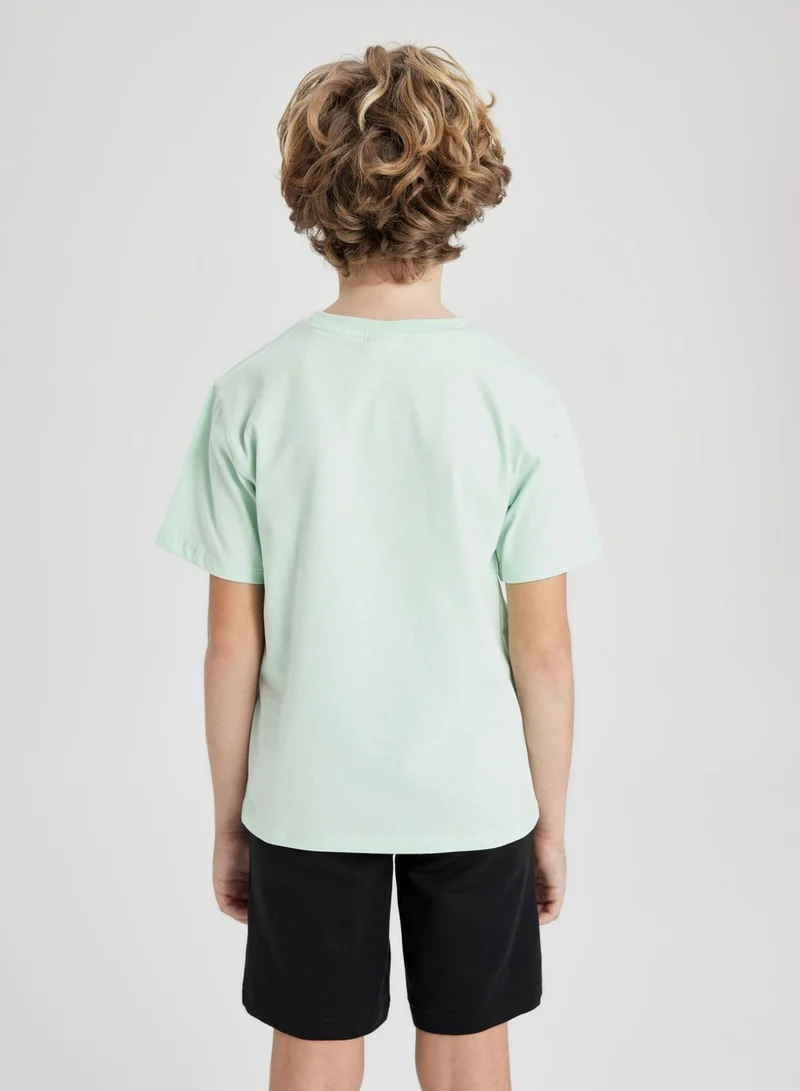 ديفاكتو Regular Fit Printed Short Sleeve T-Shirt