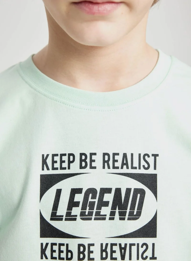 ديفاكتو Regular Fit Printed Short Sleeve T-Shirt