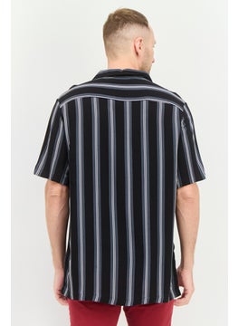 Asos Design Men Relaxed Tall Fit Short Sleeves Stripe Casual Shirt, Black/Grey Combo  - Image 2