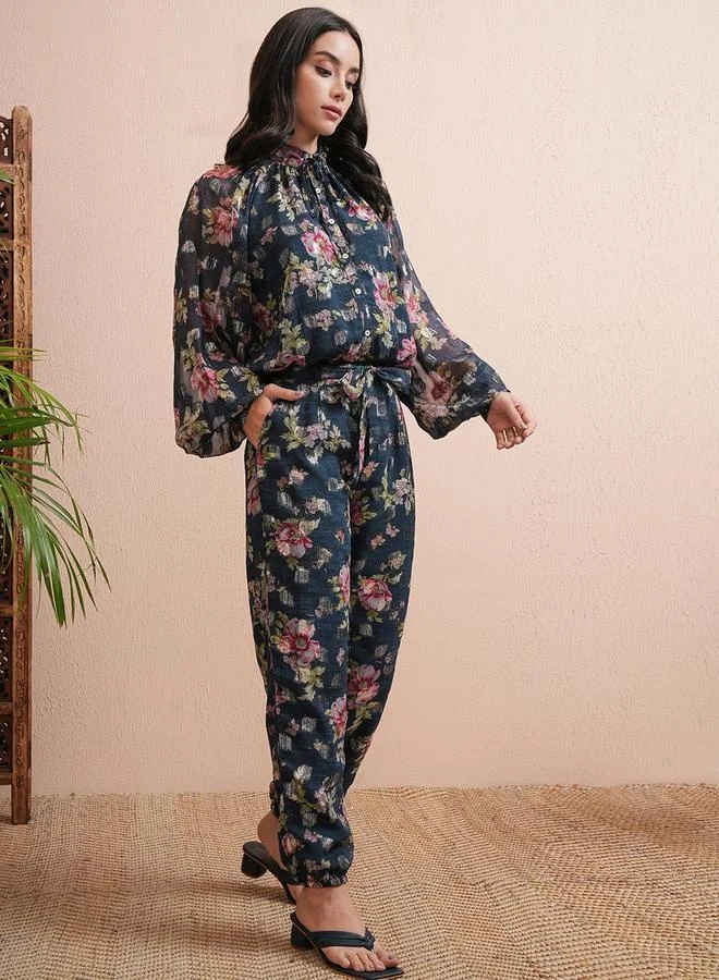 Vishudh Vishudh All-Over Floral Print Balloon Sleeve Top with Joggers Co-Ords