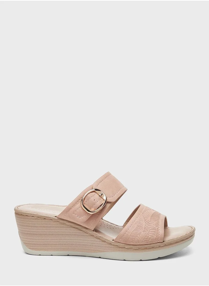 Le Confort Double Strap Wedge Sandals