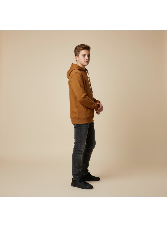 سيزار هودي اولادي  مزود بغطاء للرأس وطباعات علي الضهر والصدر - Image 4