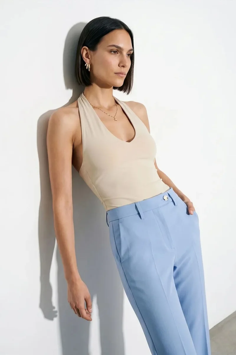 DILVIN Halter Neck Cut-Out Bodysuit