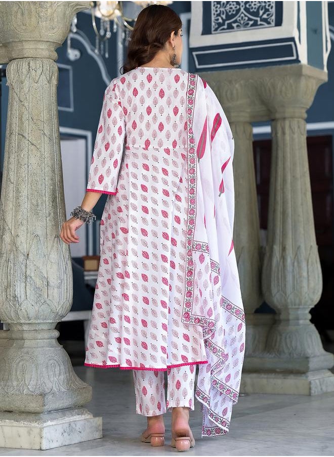 Vishudh White Cotton Kurta Set with Pink Floral Print by Styli  - Image 3