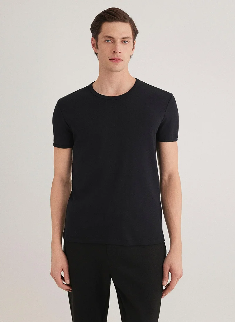 مافي Black T-shirt