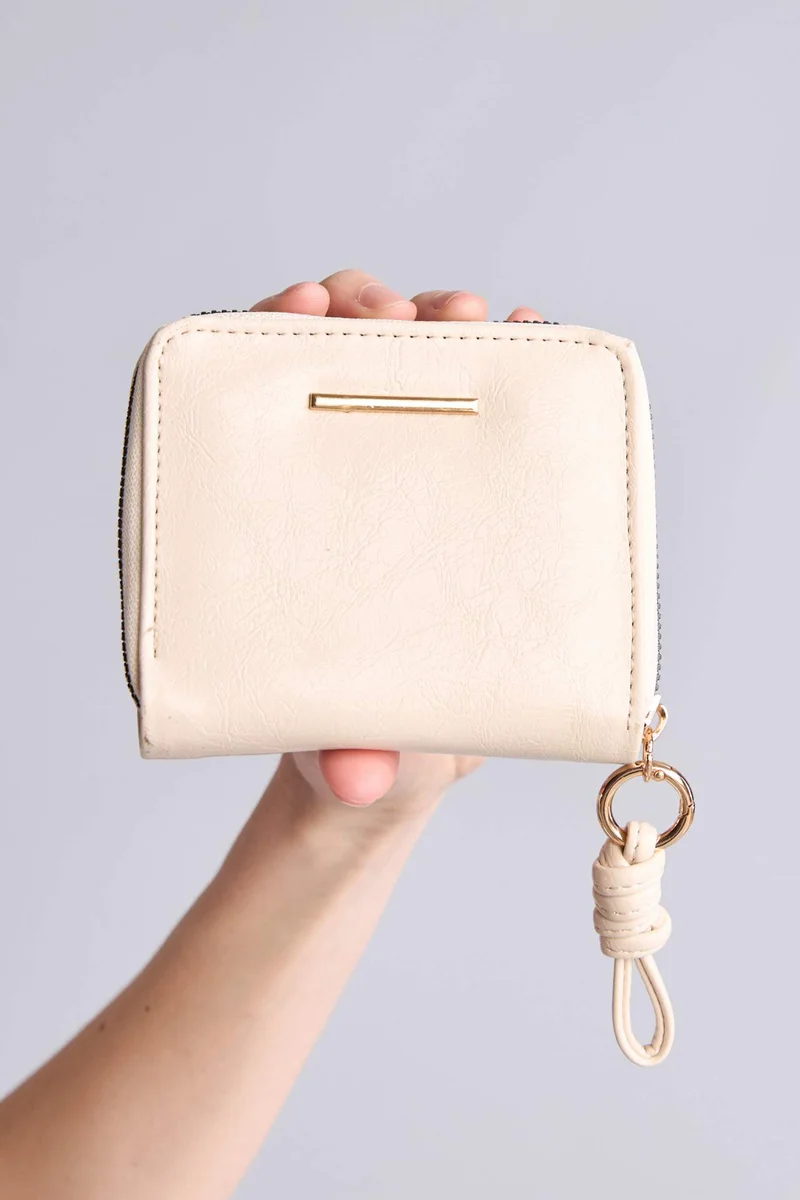 Woman Faux Leather Wallets