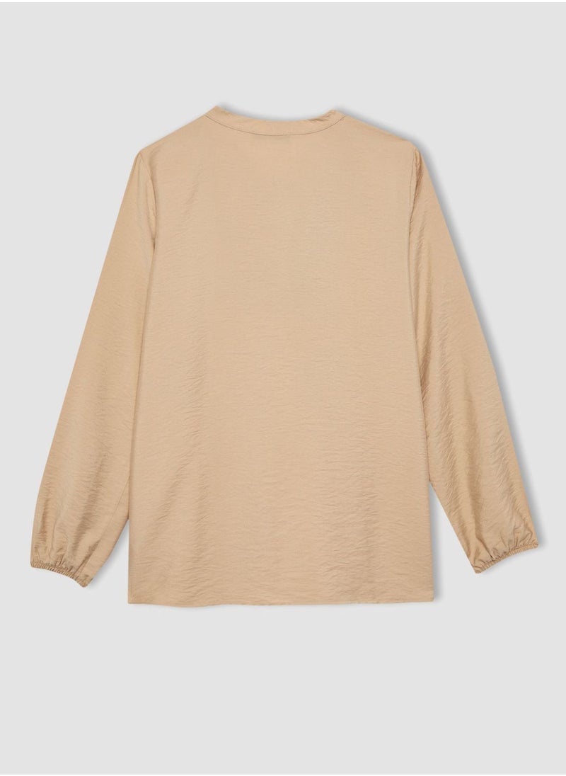 DeFacto Woman Regular Fit Long Sleeve Blouse  - Image 2