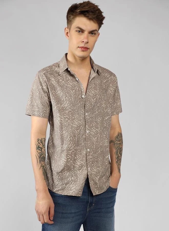 Dennis Lingo Dennis Lingo Printed Spread Collar Short Sleeves Shirt