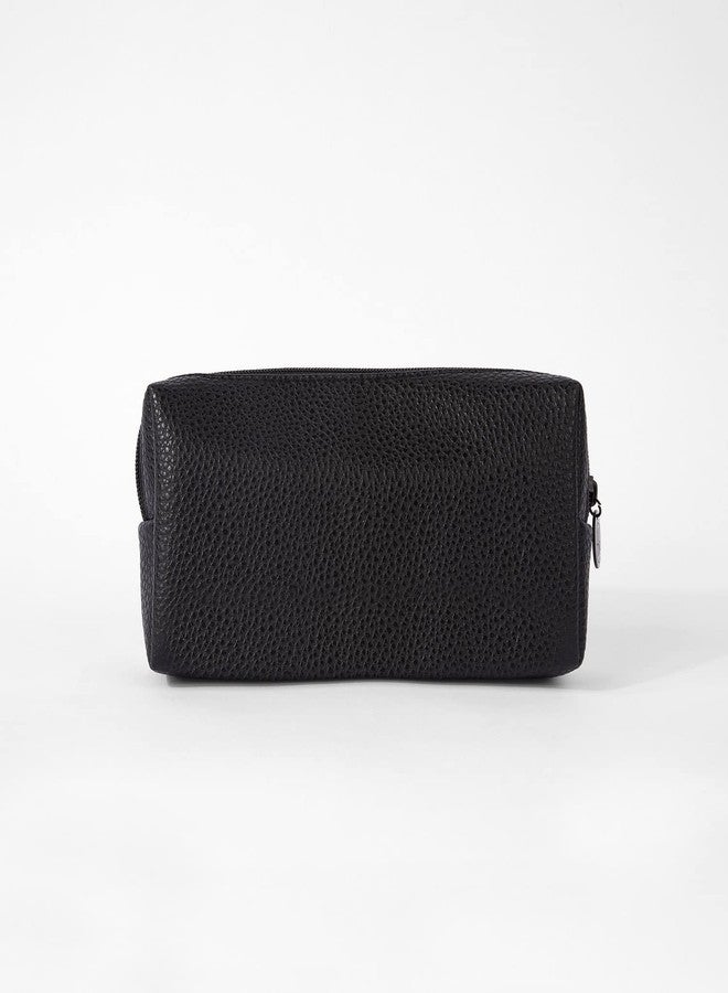 بي إتش كوزماتكس مجموعة فرش بي إتش كوزمتكس ألتيميت إسينشالز - 10 قطع للوجه والعين مع حقيبة، فرش فاخرة صناعية لكريم الأساس والبودرة والكونسيلر وظلال العيون؛ مجموعة فرش مكياج للشفاه والخدود للوجه باللونين الأسود والفضي - Image 5