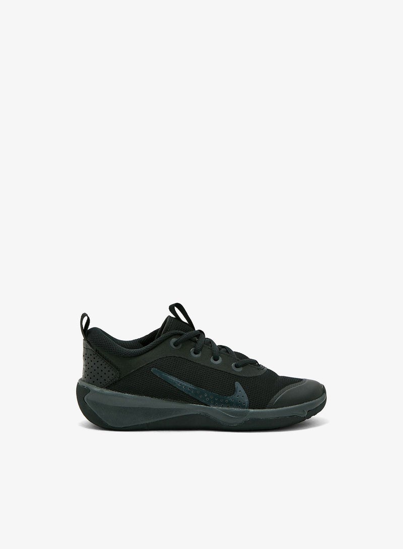 نايكي حذاء أومني مالتي-كورت جي اس للاطفال - Image 1