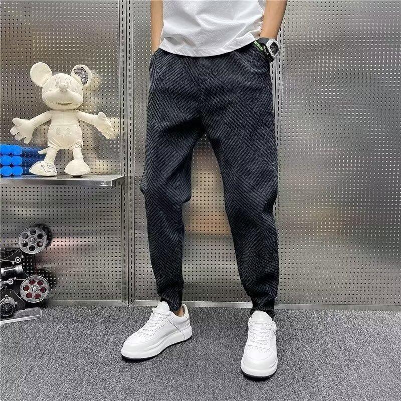 Unisex Classic Denim Jeans Loose Fit Daily Outdoor Wear - Image 2