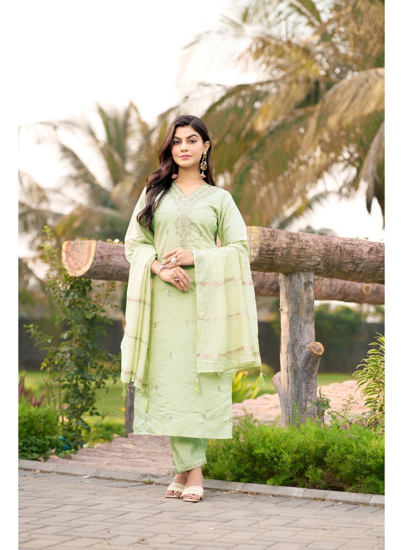 VISHVA CREATION Embroidered Green Kurta Suit Set for Women - Image 3