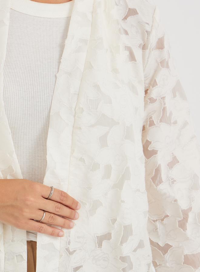 Styli Styli Embroidered Regular Fit Maxi Kimono with Slit  - Image 3