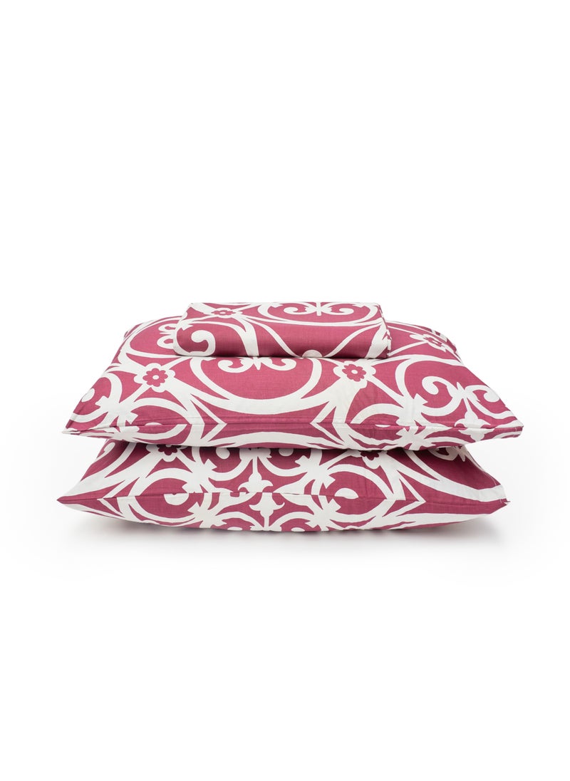 Home of linens Home Of Linens - طقم سرير مطبوع - 3 قطع لسرير فردي - 1 ملاءة مسطحة (180 سم × 260 سم) + 2 كيس وسادة (50 سم × 70 سم) - قطن ساتان 100% - لون هندسي عنابي  - Image 2