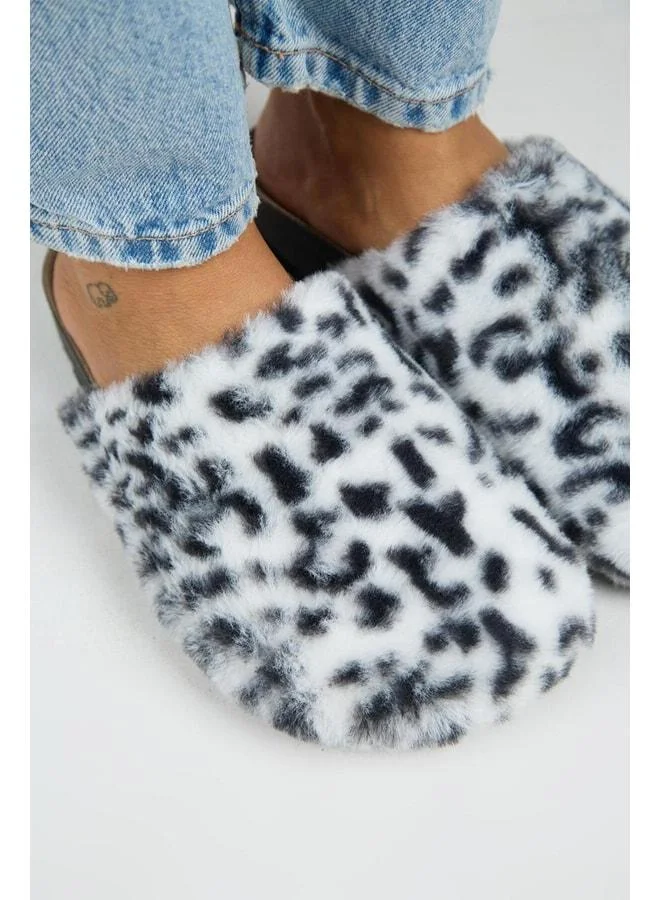 Manijero  Leda Women's Plush Plain White Leopard Slippers. for Women | Best Price UAE