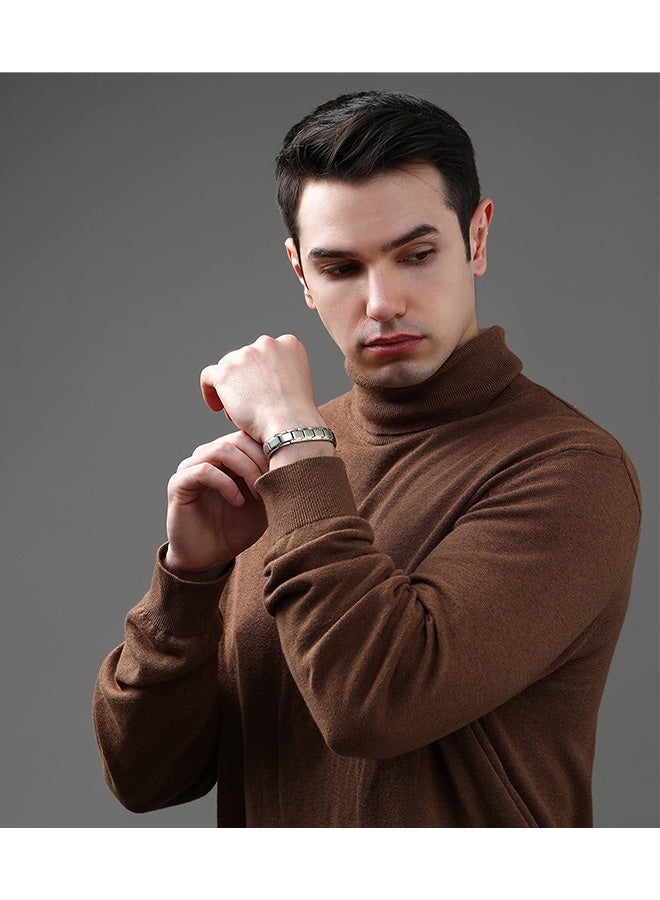 أساور من الفولاذ المقاوم للصدأ مع حجر مغناطيسي وأداة لتعديل الطول للرجال أساور أنيقة من التيتانيوم للعلاج المغناطيسي هدايا للمجوهرات للرجال للذهاب إلى العمل يوميًا وارتداء المكتب والنزهات غير الرسمية، فضي ذهبي - Image 4