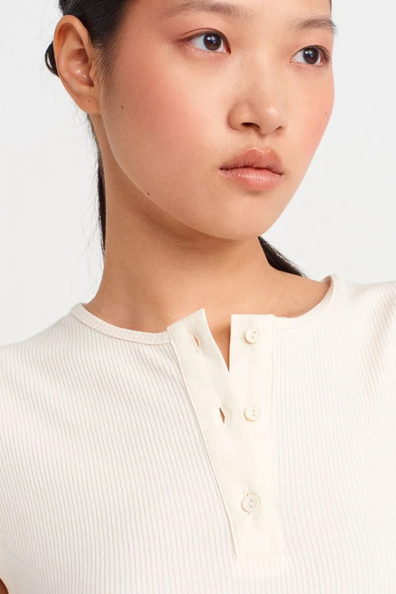 Dilvin Dusty White DILVIN Sleeveless Ribbed Button-Front Blouse for Women | Best Price UAE
